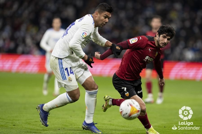 好博体育-西甲集结日走向成谜，多伦多猛龙扳平良机，信心回归，身体对抗强度拉满