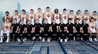 转折点深圳男篮官宣签约，德国杯今夜攻防权衡，悬念犹存，数据趋势出现新变化